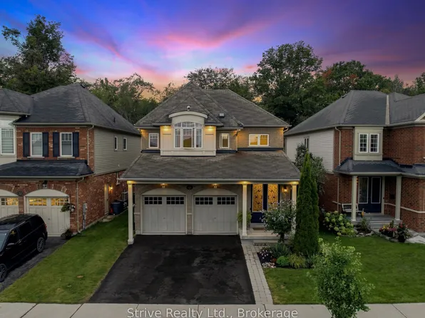 28 Woolacott Ln, Clarington, ON L1C 0J4