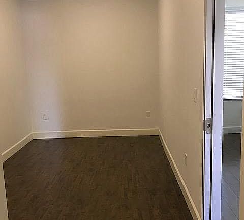 Commercial unit