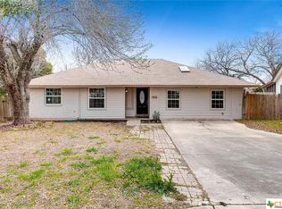 5902 Townhill Dr, San Antonio, TX 78238