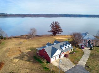 15 Cane Creek Ln, Springville, TN 38256