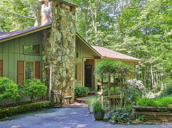 177 Forest Trail, Highlands, NC 28741