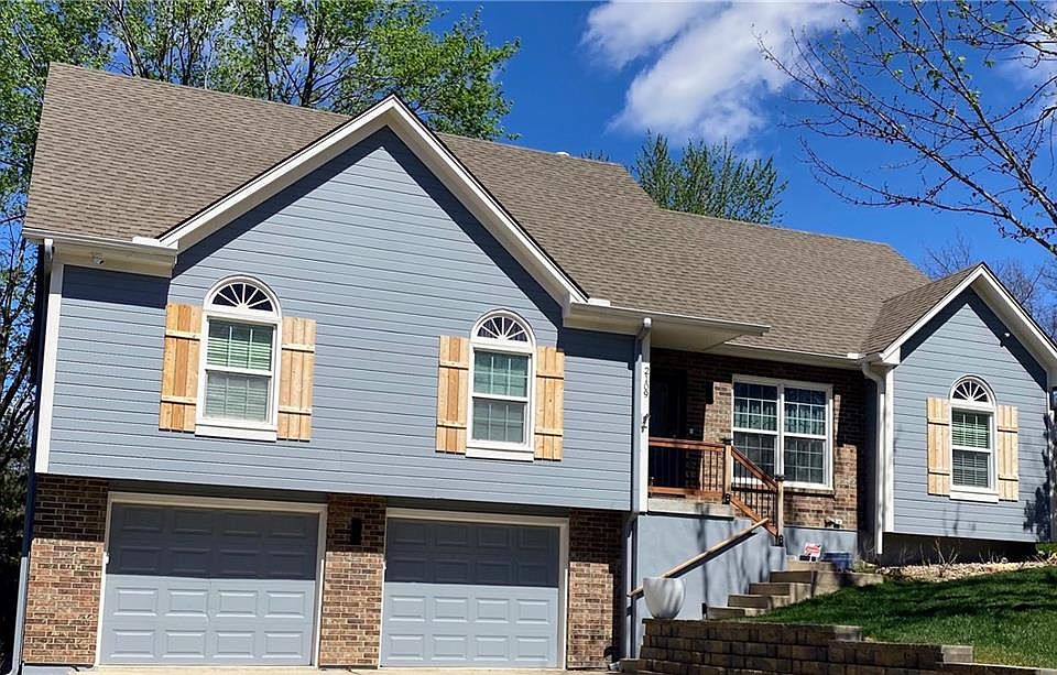 1st image of 2109 SW Brookshire Dr