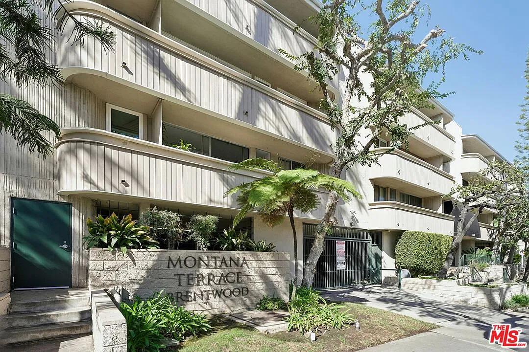 1 bed, 1.0 bath, 686 sqft, $2,700 — Photo 2