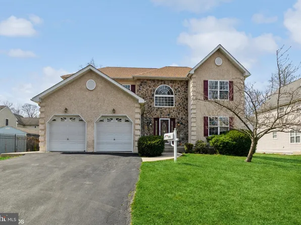 174 Beechwood Rd, Secane, PA 19018