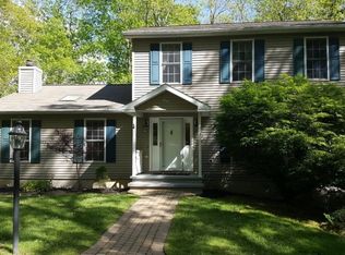 1 Lozier Rd, Budd Lake, NJ 07828