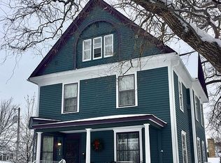 818 Division St S, Northfield, MN 55057