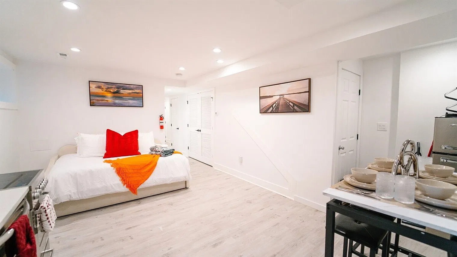 1 bed, 1.0 bath, $6,182 — Photo 1