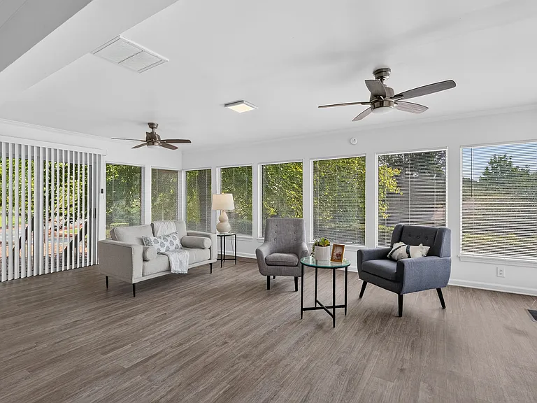500 Emerald Pond Ln — Photo 26