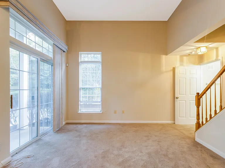9900 Sassafras Ln — Photo 3
