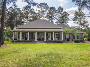 415 Lux Rd, Hattiesburg, MS 39401