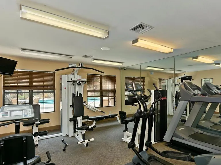 12071 Alta Carmel Ct #101 — Photo 11