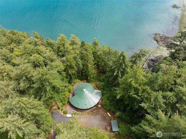 783 Ferry Road, Lopez Island, WA 98261