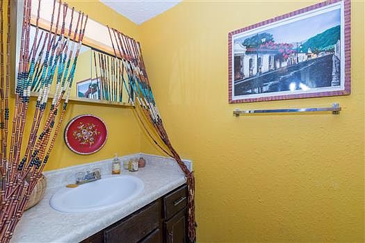3rd image of 2612 N Ann Arbor Ave APT 145
