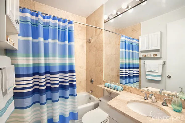 Rented by City Connections Realty | media 27