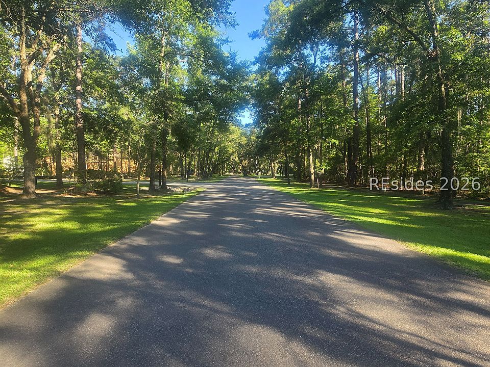 1st image of 66 Bull Point Dr