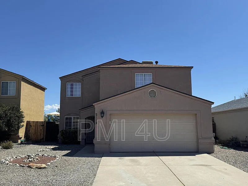 2112 Sea Foam St NW