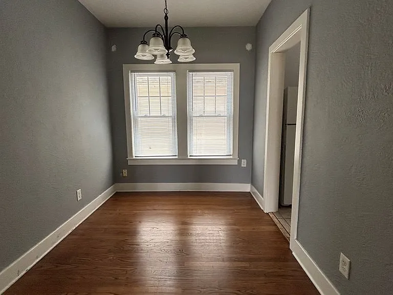 211 N Highland Ave — Photo 21