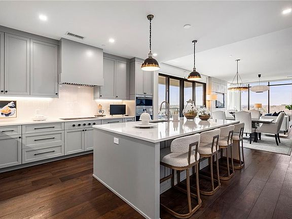 5th image of 2520 Peachtree Rd #1203