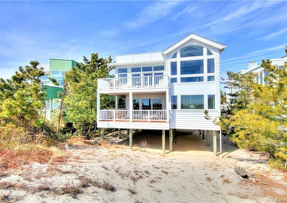 2211 Seaview Avenue, Barnegat Light