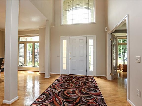 3rd image of 1254 Thistleberry Ln