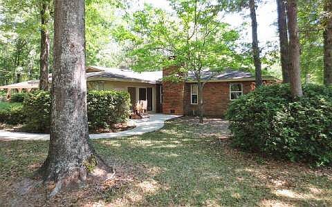 1st image of 1125 SW Wester Dr
