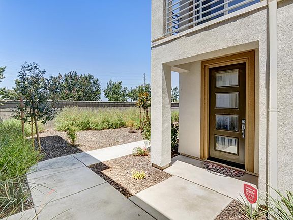 4th image of 4312 Ocean Ln