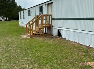 104 Wind Hold Rd, Hartsville, SC 29550