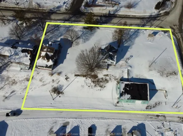 141 Park St #141, Kingsville, ON N9Y 1N6