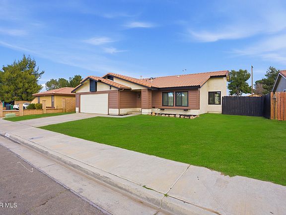 2nd image of 37814 Echo Mountain Rd