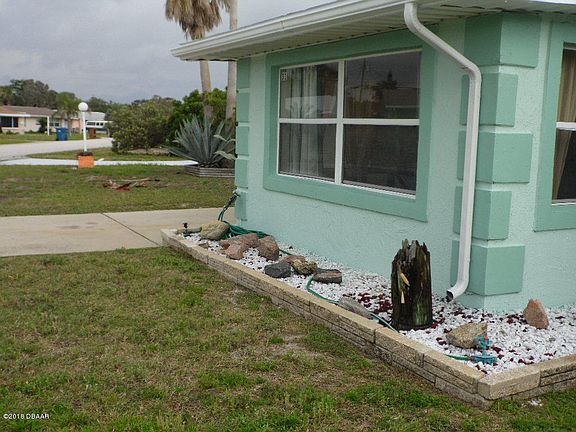 5th image of 31 Palm Dr