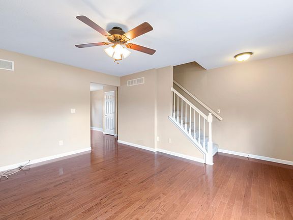 4th image of 1314 Dartmouth Ct