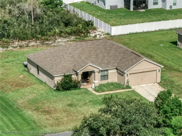 4600 Mignon Dr, Sebring, FL 33872