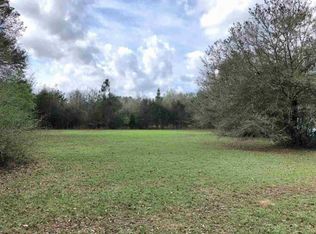 9809 Rebel Rd, Pensacola, FL 32526