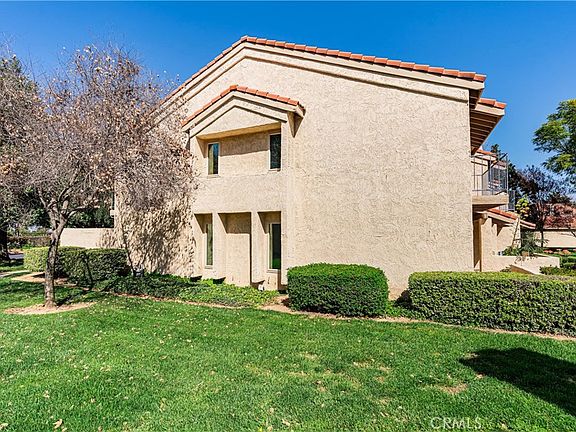 4th image of 7088 Seville Way