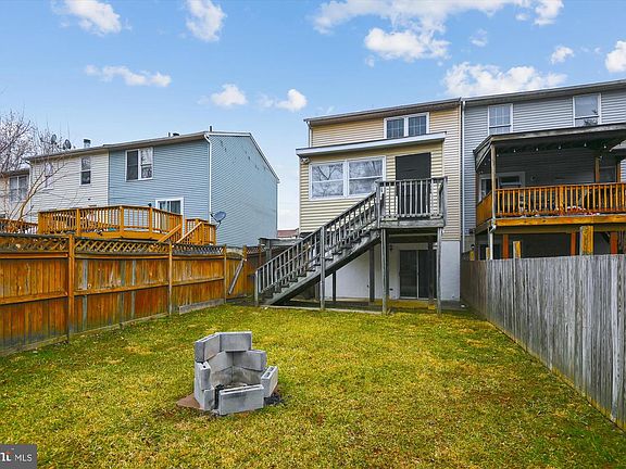 4th image of 12270 Bonmot Pl