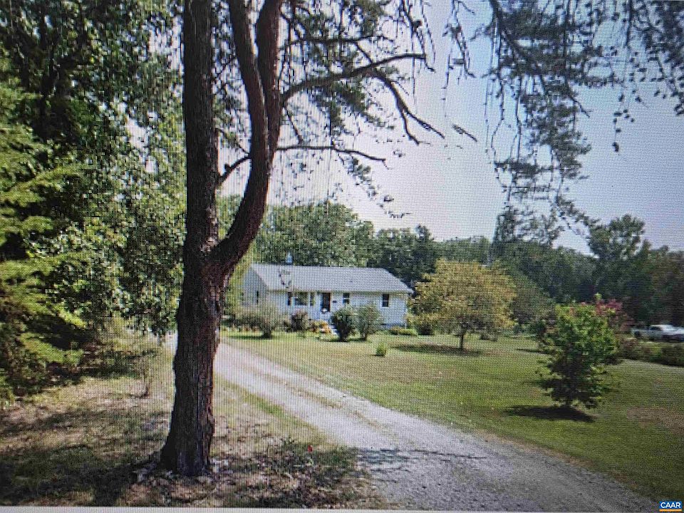 1st image of 561 Kents Store Rd