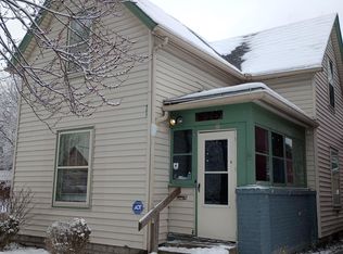 910 Harrison Ave, South Bend, IN 46616
