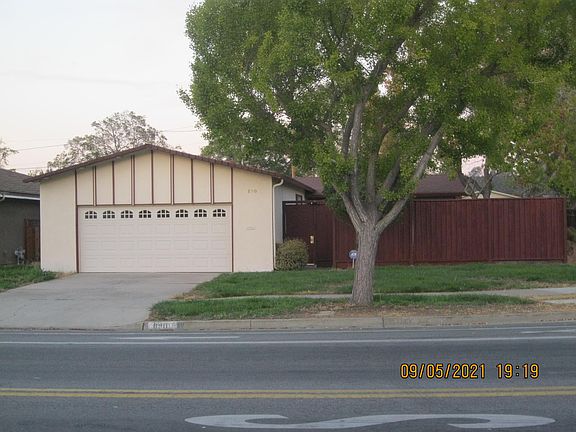 2nd image of 890 S Blaney Ave