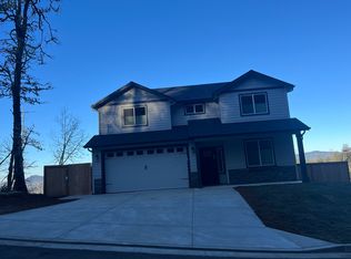 3794 Weldon Ln, Eugene, OR 97403