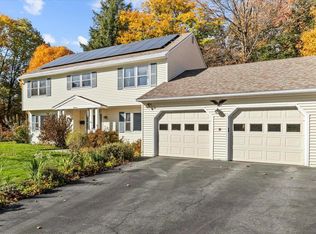 13 Greenwood Ave, Essex Junction, VT 05452
