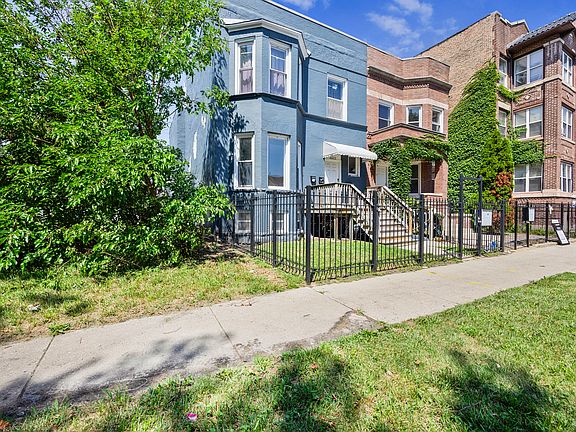 2nd image of 6522 S Ellis Ave #1