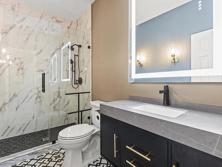 4223 Castle Rock Ct — Photo 14