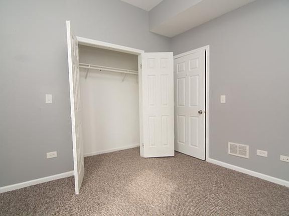 4th image of 3250 W Polk St #2
