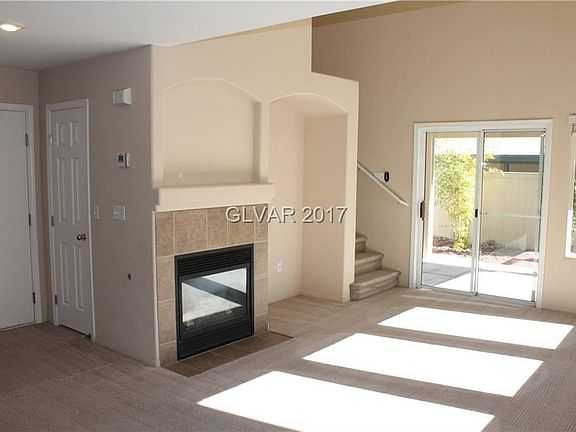 3rd image of 7420 Mojave Canyon St