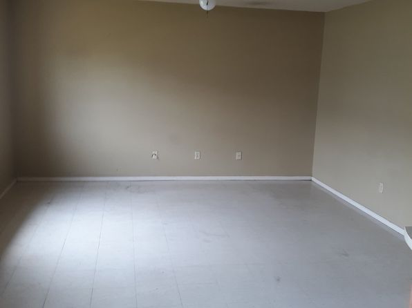689 Jill Ln APT B