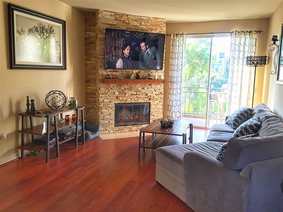 1st image of 2150 Camino De La Reina
