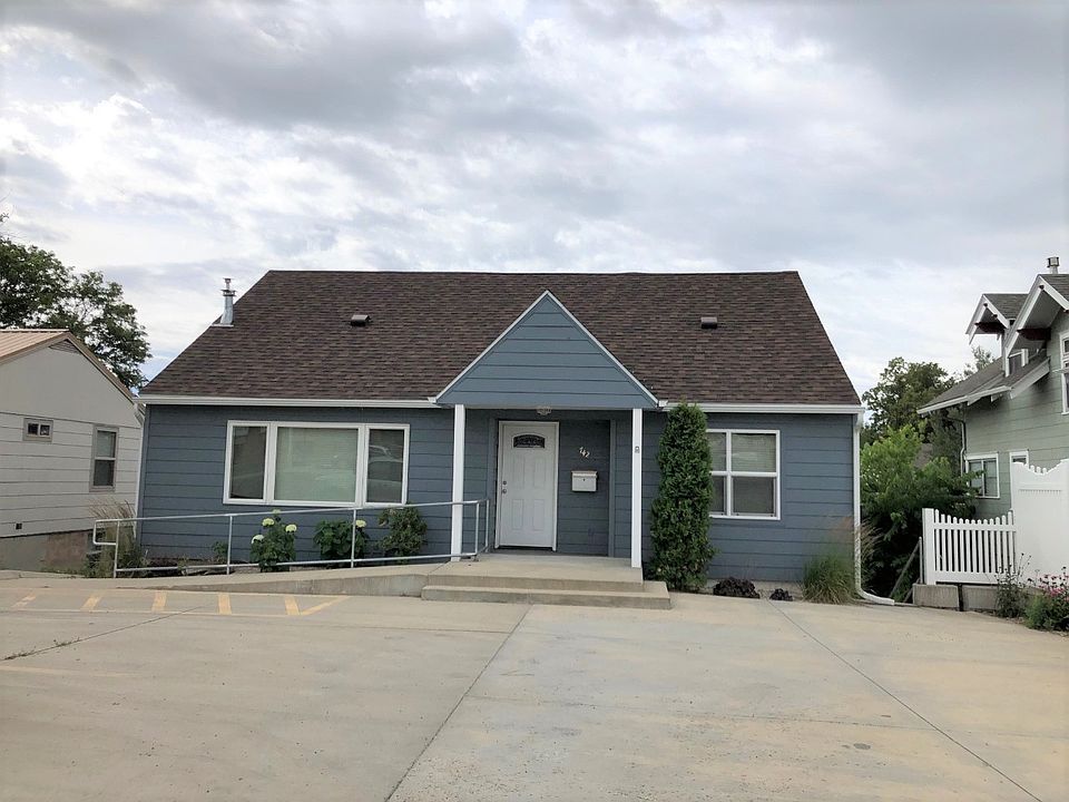 1st image of 742 Grand Ave #1