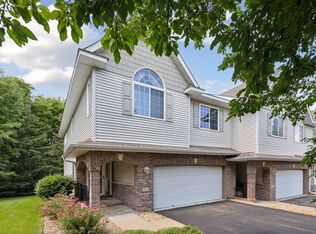3137 Crane Creek Pl, Eagan, MN 55121