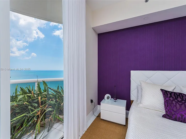 15811 Collins Ave #1702 — Photo 9