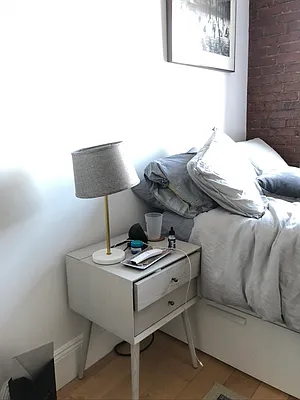 Rented by LJ Sloane Management | media 37